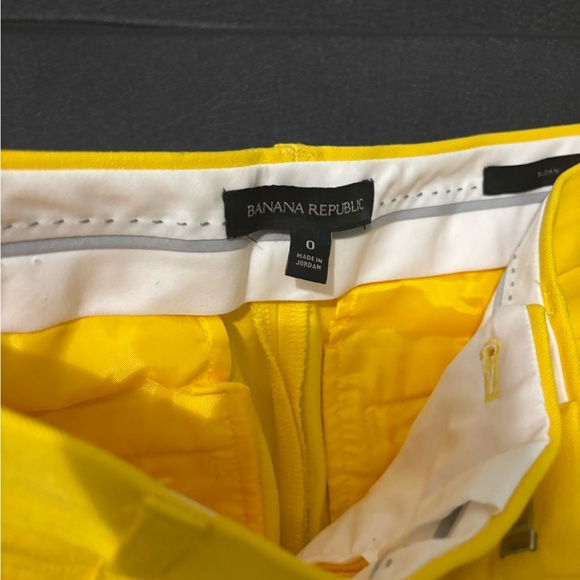 Banana Republic - Yellow Women's Pants - Picture 4 of 6